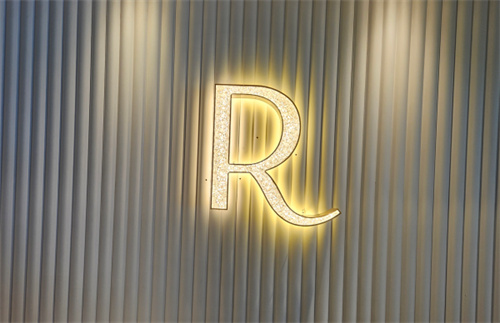 Rejuel Clinic东城路LOGO